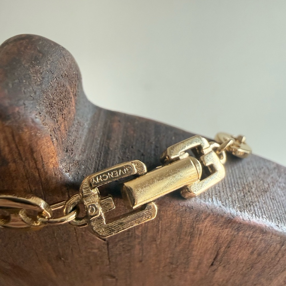 Givenchy Mariner Chain Necklace - Picture 5 of 7